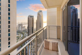 FAM Living - Harbour View 2,1 Bed, partial Sea view